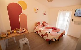 Tout Confort ! Centre-Ville, Climatisation, Parking, Wifi, Calme, Tv